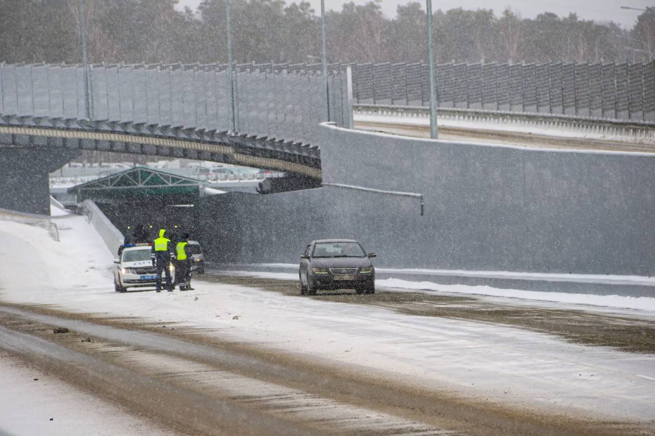 Движение по транспортной развязке открыто на всех уровнях Движение по транспортной развязке открыто на всех уровнях