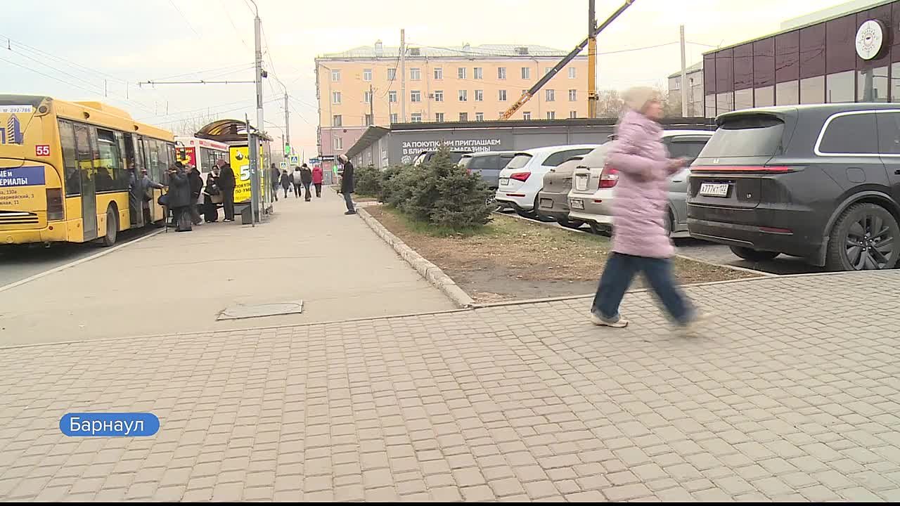 Для возведения нового барнаульского ЦУМа нашли очередного подрядчика – компанию из Новосибирска