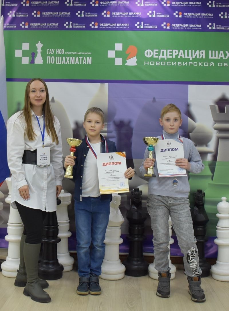 Первенство Сибири по шахматам в Новосибирске: три алтайских призёра в композиции Первенство Сибири по шахматам в Новосибирске: три алтайских призёра в композиции