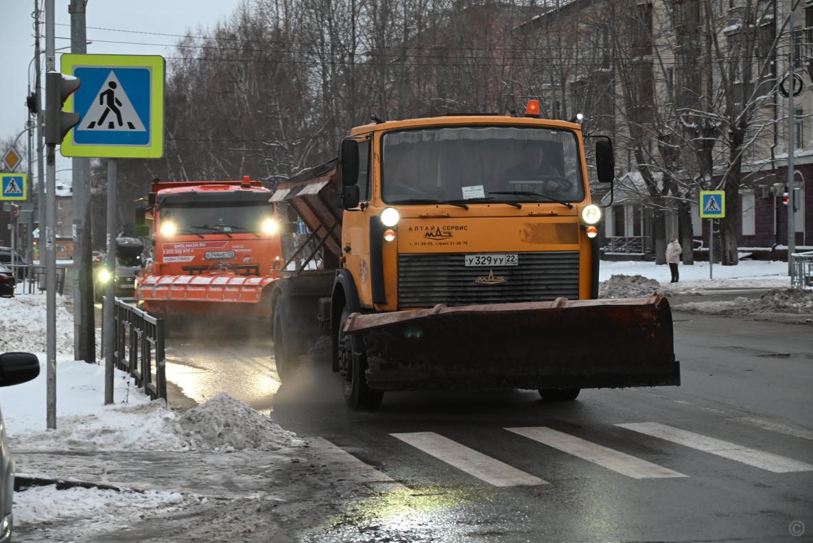В период непогоды городские службы работают в усиленном режиме В период непогоды городские службы работают в усиленном режиме