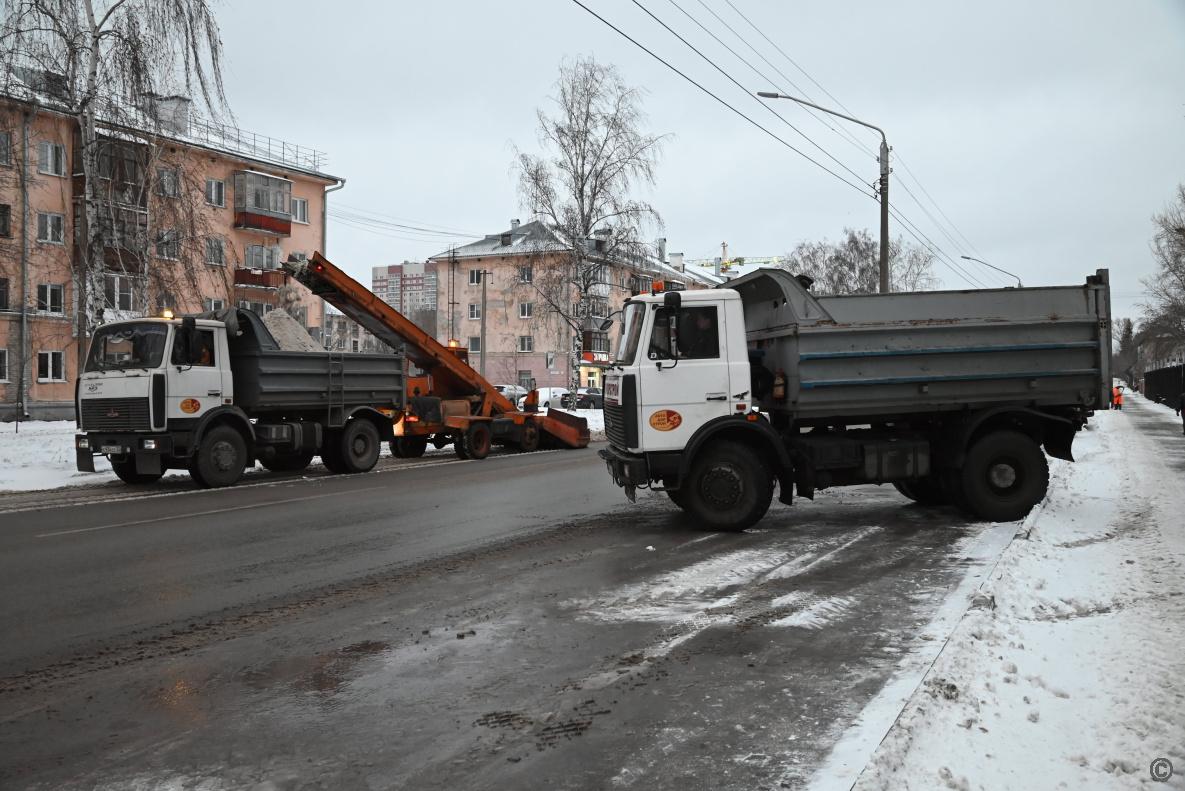 В период непогоды городские службы работают в усиленном режиме В период непогоды городские службы работают в усиленном режиме