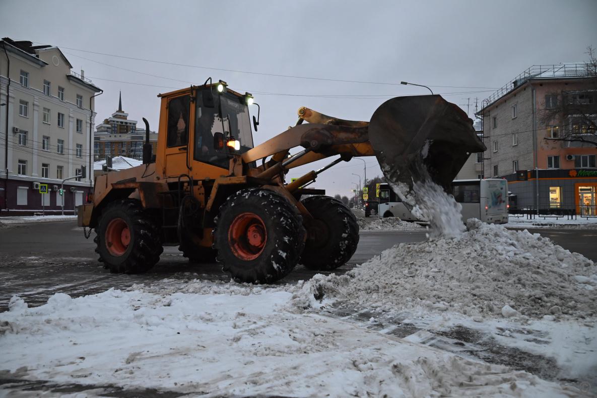В период непогоды городские службы работают в усиленном режиме В период непогоды городские службы работают в усиленном режиме