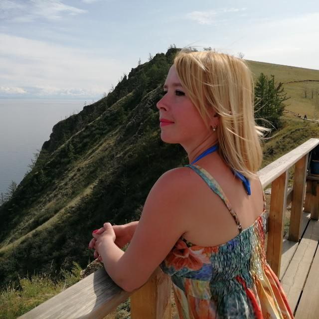 Сегодня день рождения отмечает наш собственный корреспондент в Камне-на-Оби - Юлия Рассказова!