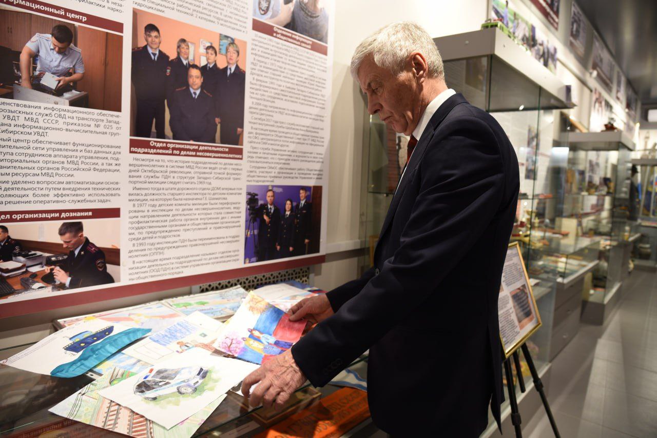 Всероссийский конкурс детского рисунка «Мои родители работают в полиции»: победители объявлены в день профессионального праздника Всероссийский конкурс детского рисунка «Мои родители работают в полиции»: победители объявлены в день профессионального праздника