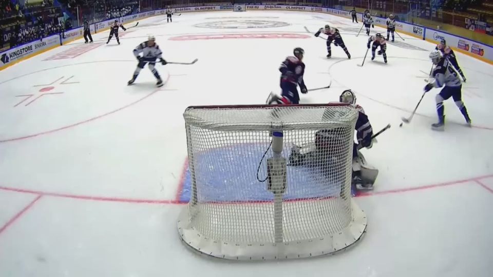 «Динамо-Алтай» одержало выездную победу над саратовским «Кристаллом» со счетом 2:0!