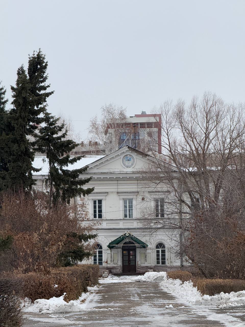 Всем доброе утро, друзья!. Сегодня нас ждет потепление, однако не обойдется без метелей и снега Всем доброе утро, друзья!. Сегодня нас ждет потепление, однако не обойдется без метелей и снега