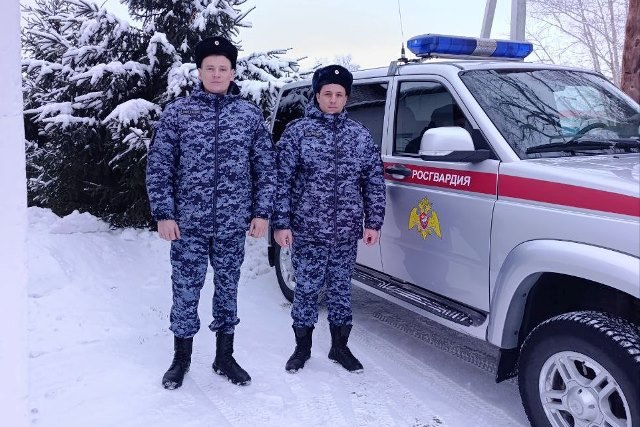 Мужчина получил серьёзные травмы в лобовом столкновении в Панкрушихинском районе Мужчина получил серьёзные травмы в лобовом столкновении в Панкрушихинском районе