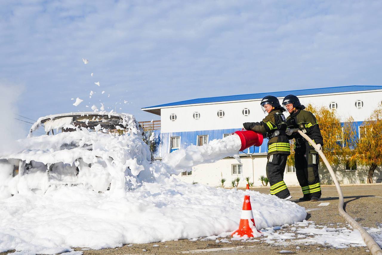 Финал II Всероссийских соревнований среди школьных спасательных отрядов завершился победой команд из Алтайского края Финал II Всероссийских соревнований среди школьных спасательных отрядов завершился победой команд из Алтайского края