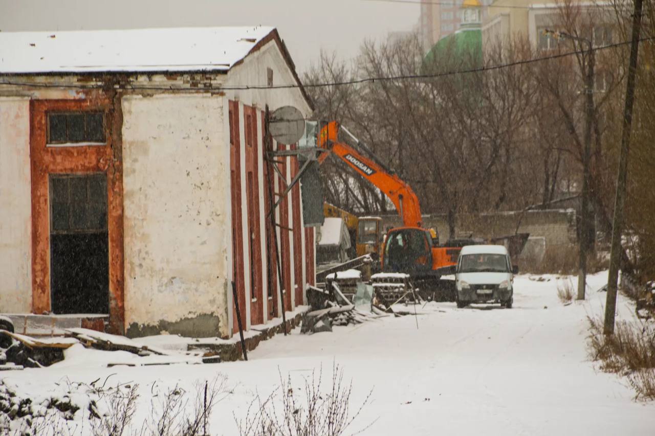 Легендарная барнаульская "Спичка" ожидает реконструкции Легендарная барнаульская "Спичка" ожидает реконструкции