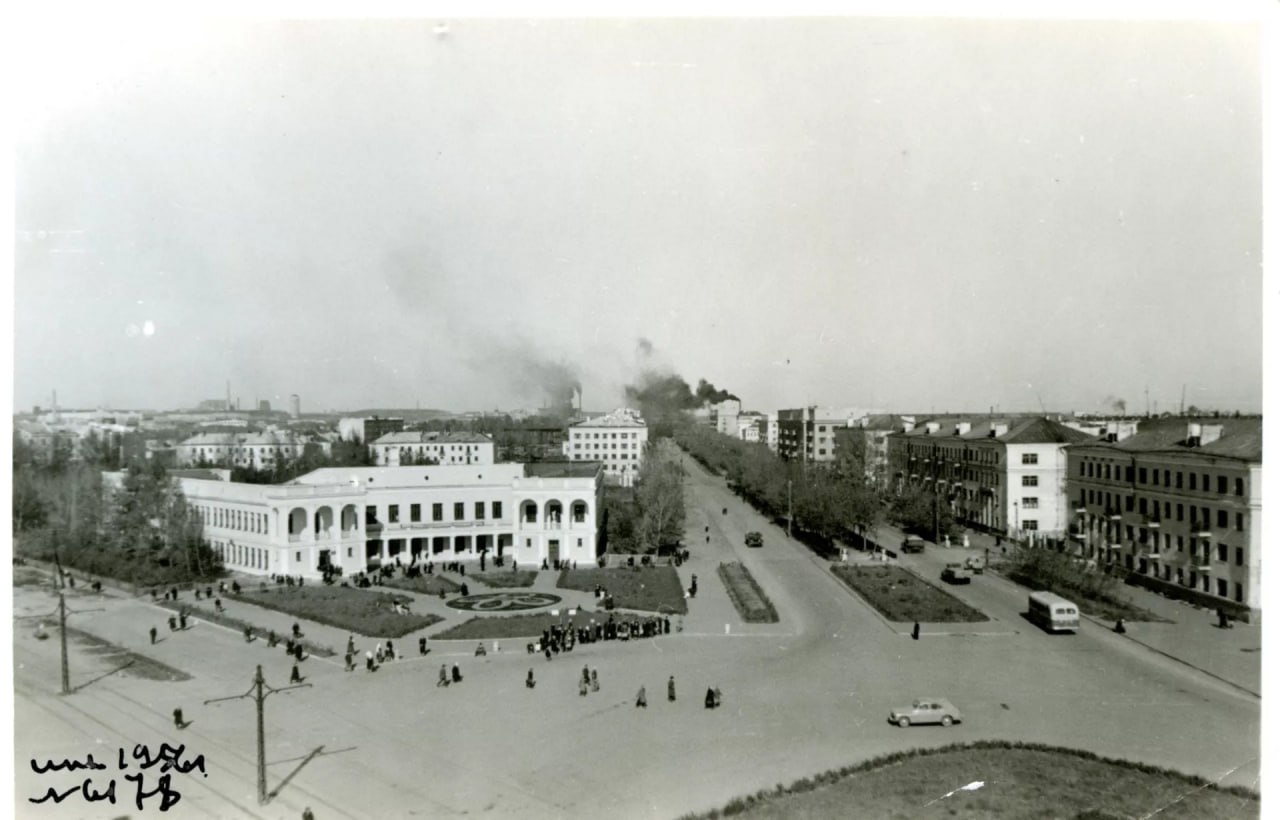 Здание Художественного музея в Барнауле – это, пожалуй, самый известный долгострой в Алтайском крае Здание Художественного музея в Барнауле – это, пожалуй, самый известный долгострой в Алтайском крае