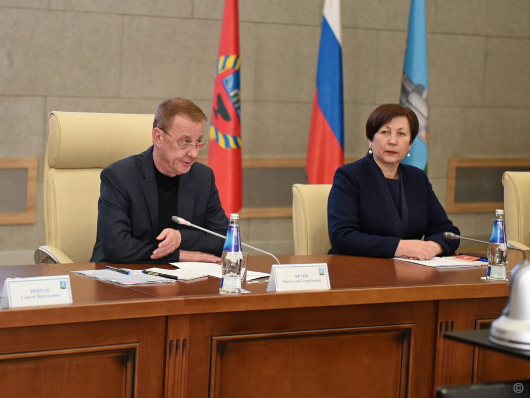 В администрации Барнаула обсудили проект Стратегии развития города до 2036 года В администрации Барнаула обсудили проект Стратегии развития города до 2036 года