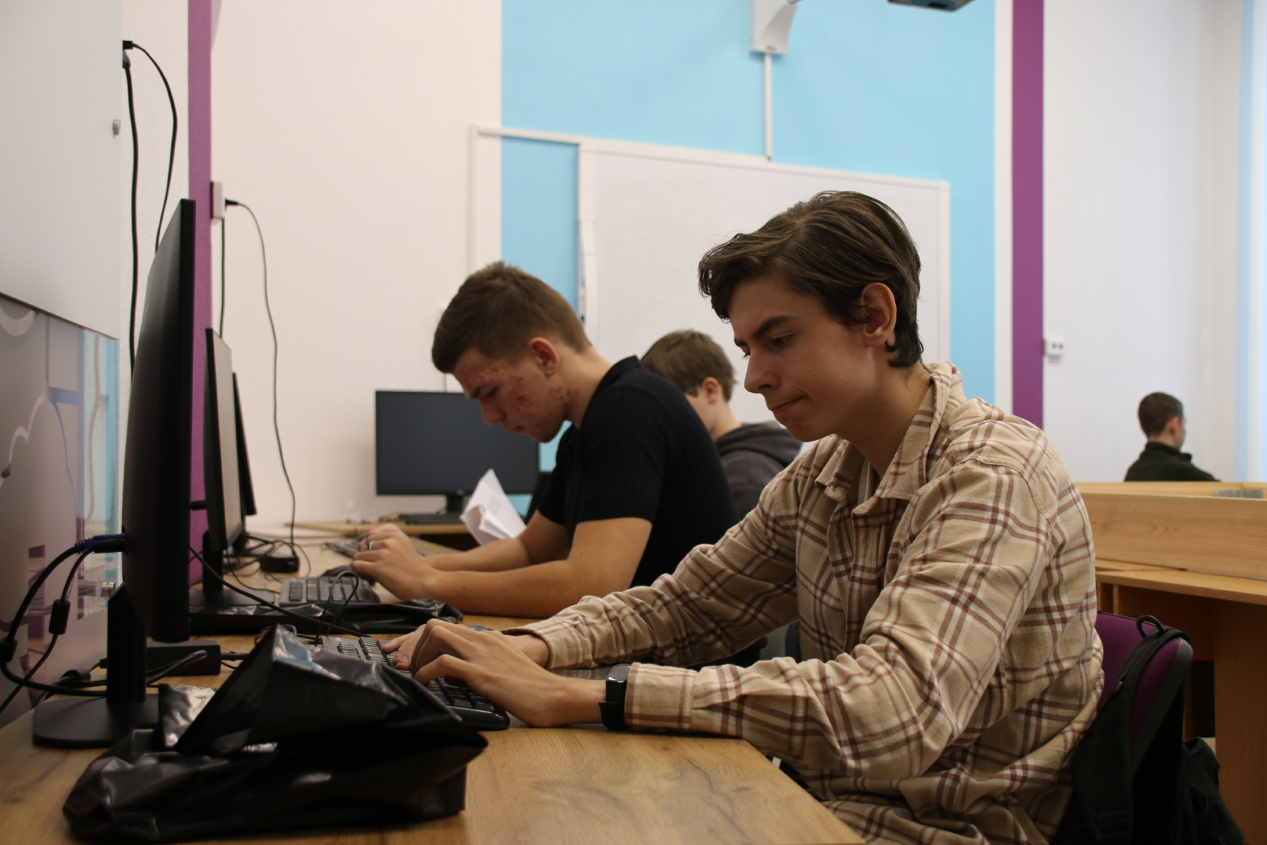 В бийском планетарии в четвёртый раз проходит «КосмоФест» В бийском планетарии в четвёртый раз проходит «КосмоФест»