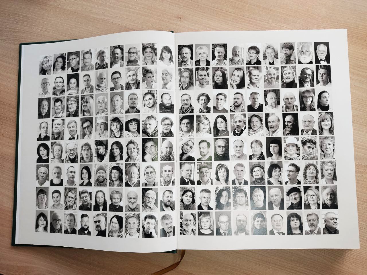 Краевая выставка «Арт-Алтай» к 85-летию Союза художников будет представлена в Барнауле Краевая выставка «Арт-Алтай» к 85-летию Союза художников будет представлена в Барнауле