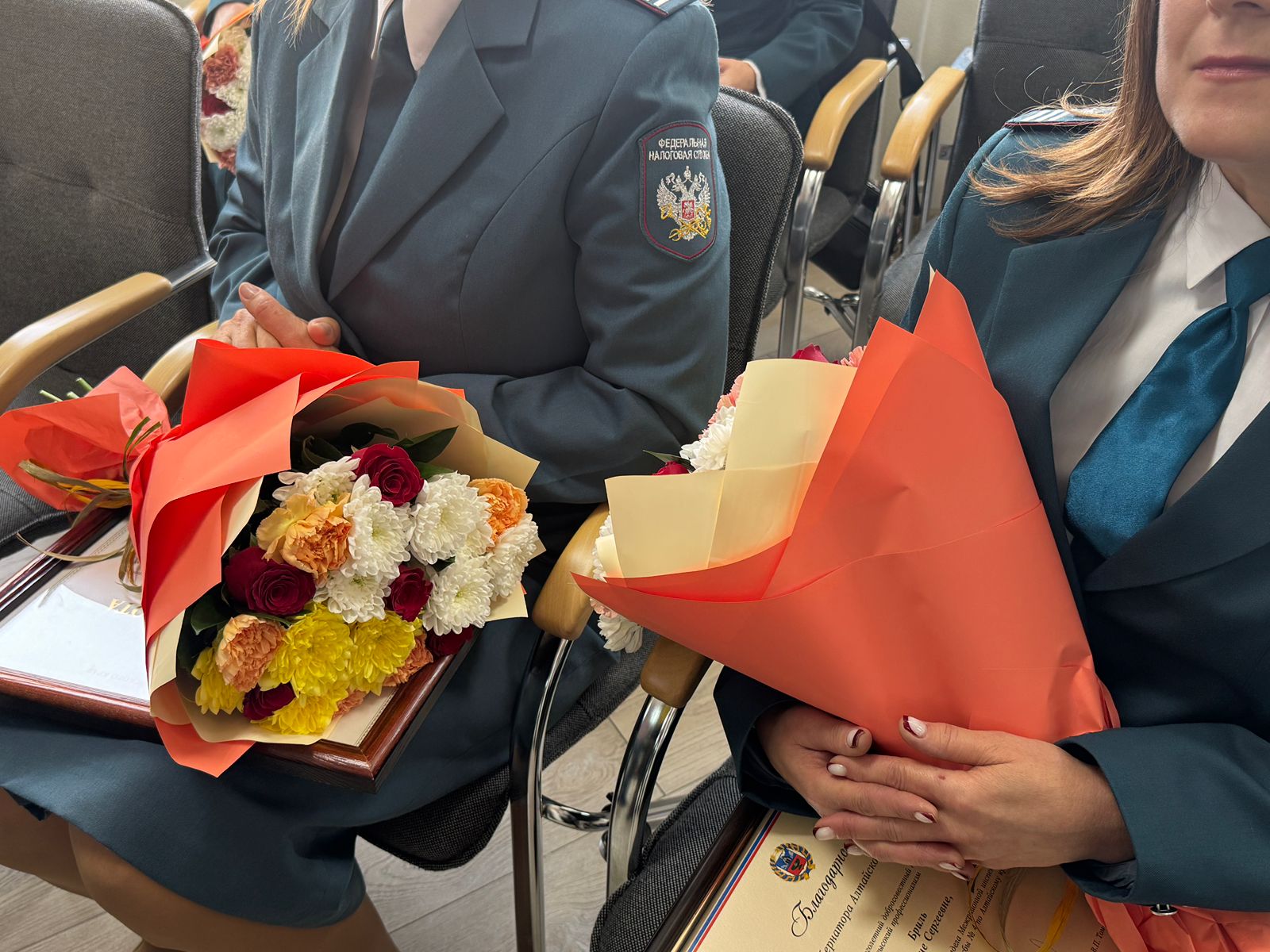 Сотрудники налоговой службы Алтайского края получили государственные и ведомственные награды Сотрудники налоговой службы Алтайского края получили государственные и ведомственные награды