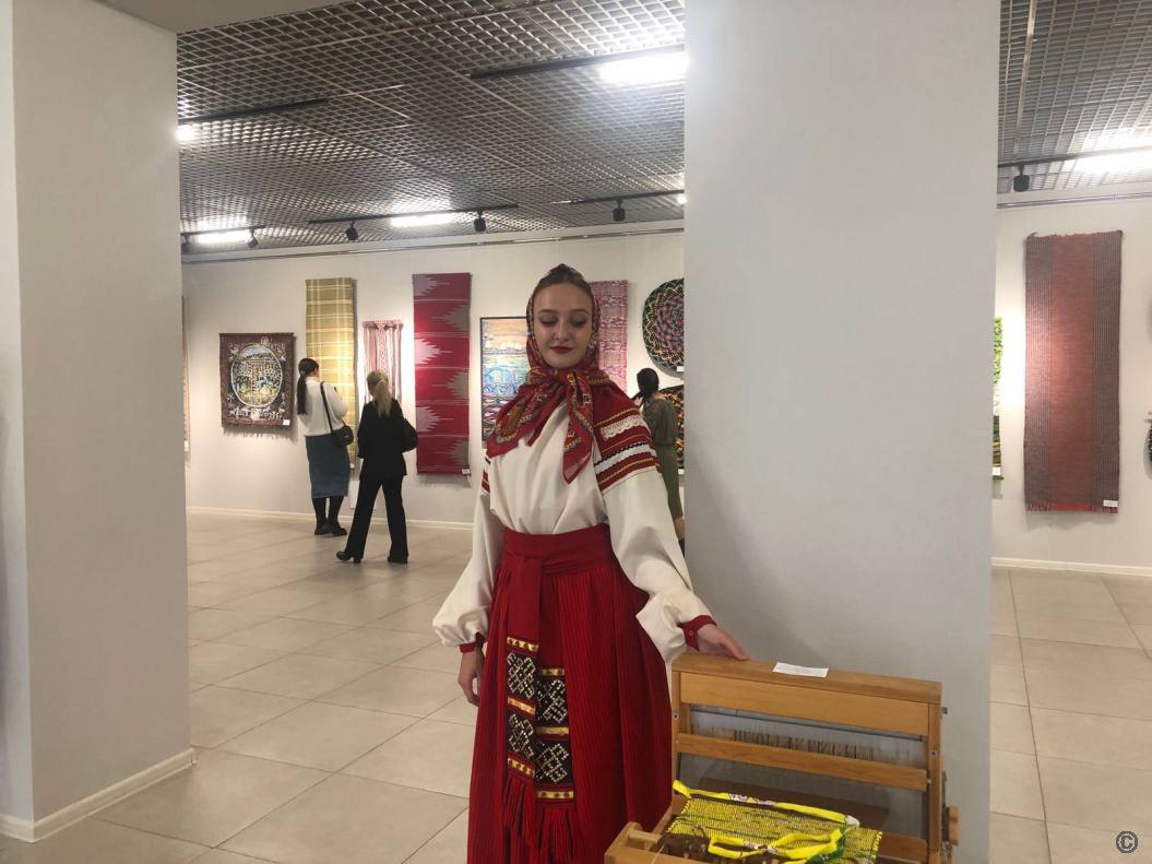 В Музее «Город» открылась Межрегиональная выставка современного ручного ткачества «Продолжение традиций» В Музее «Город» открылась Межрегиональная выставка современного ручного ткачества «Продолжение традиций»