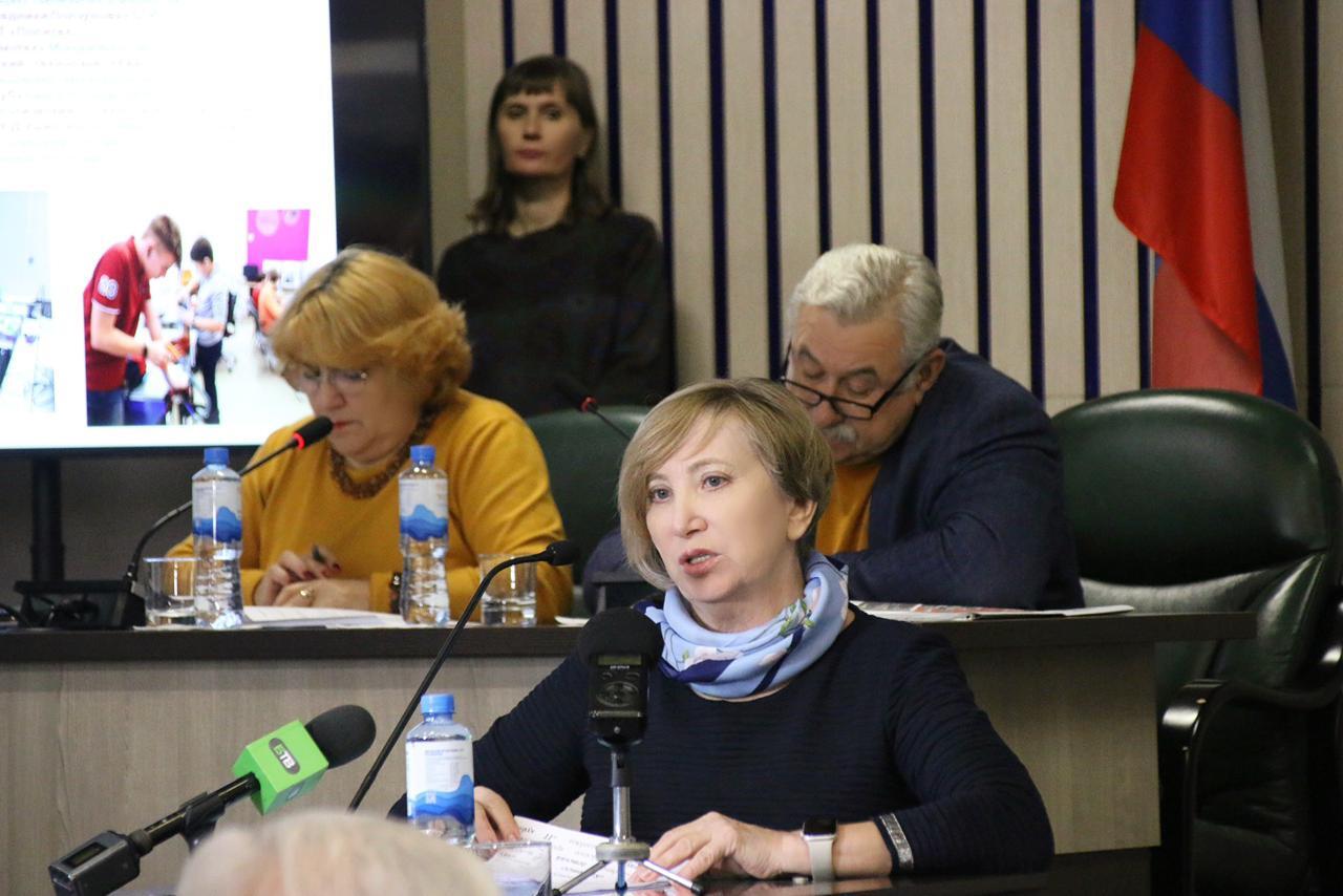 Какие вопросы обсудили на Общественной палате Какие вопросы обсудили на Общественной палате