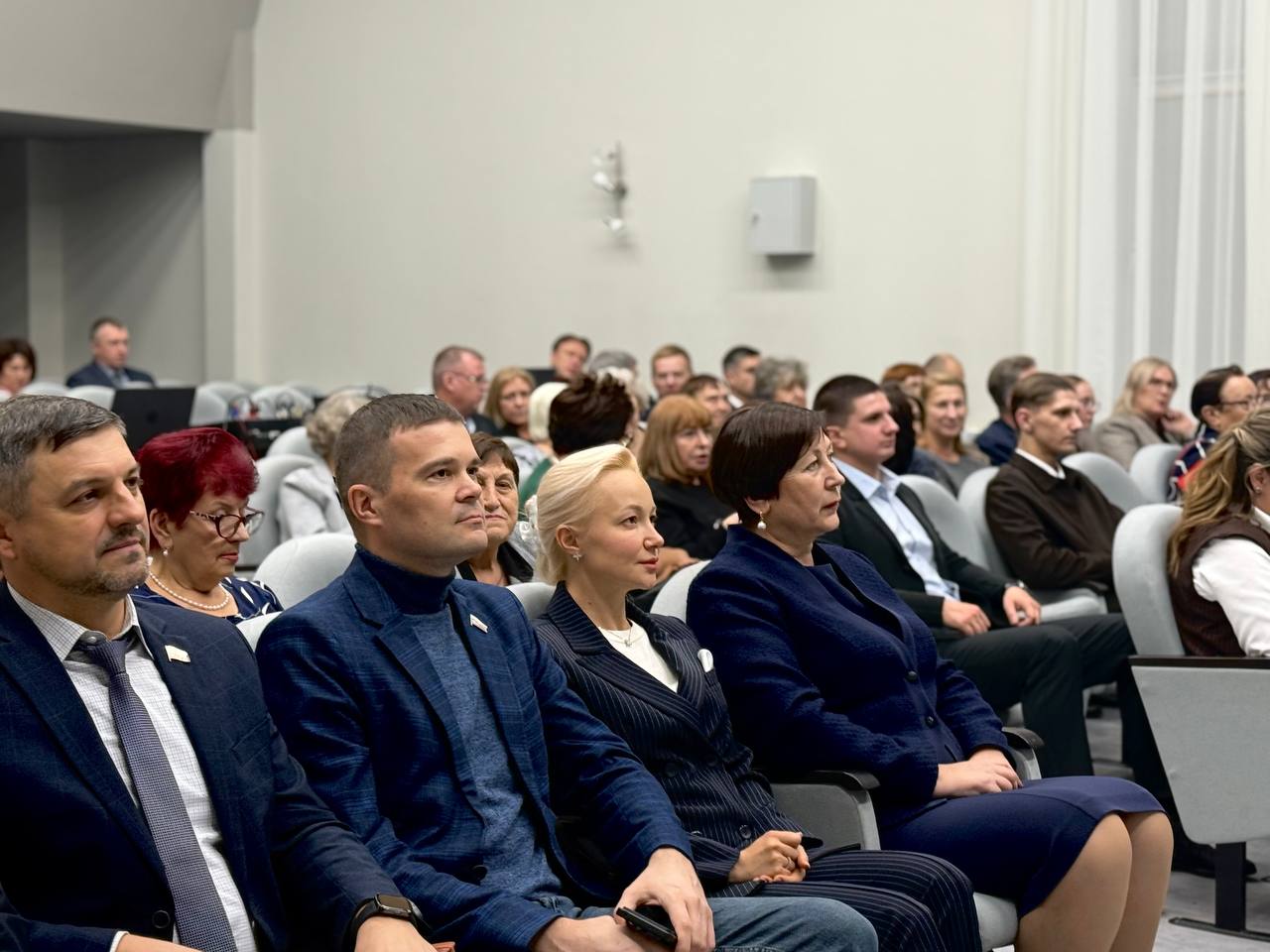 Депутаты гордумы приняли участие в конференции Барнаульского отделения партии «Единая Россия»