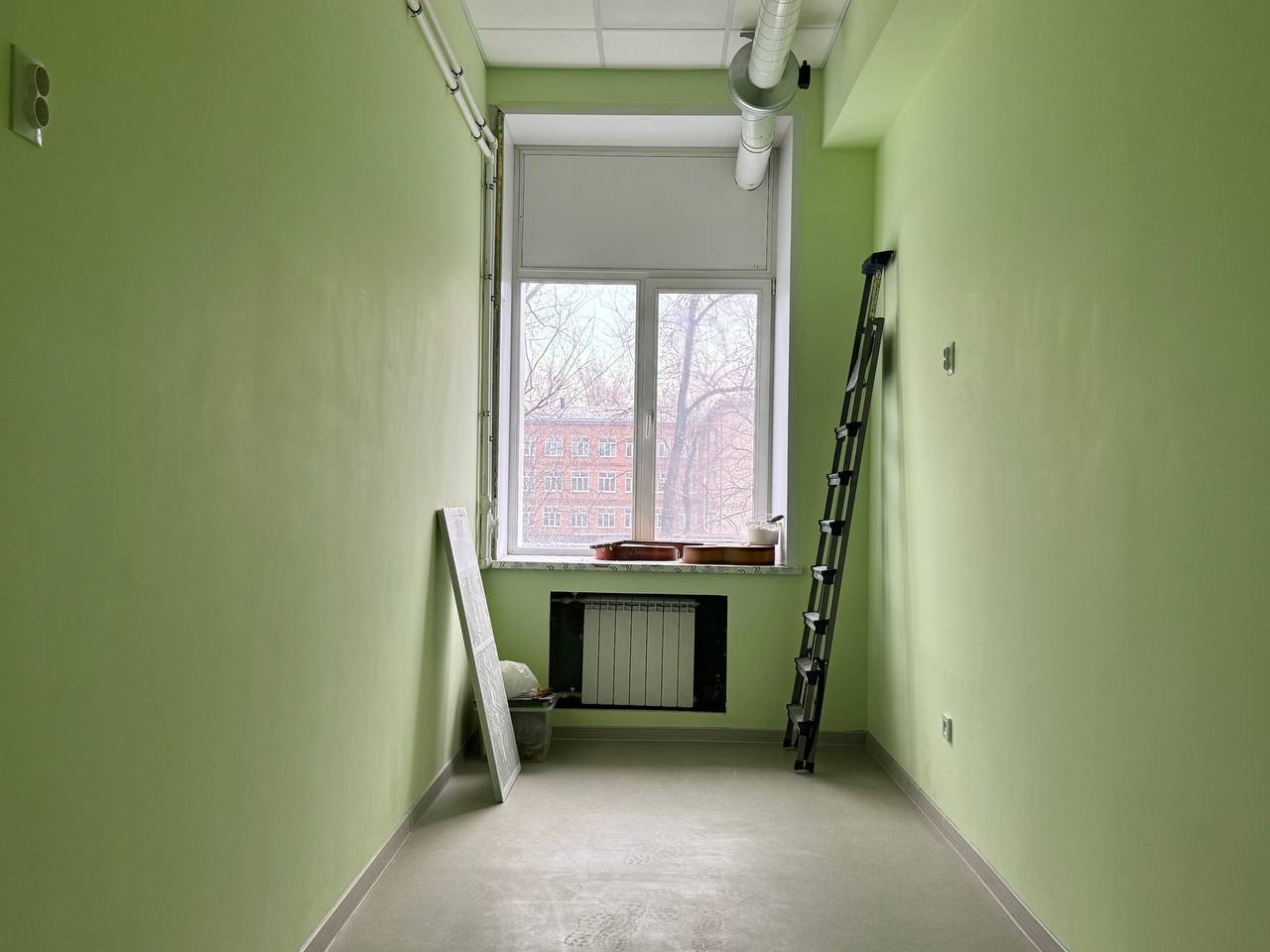 Капитальный ремонт Детско-юношеского центра по ул. Одесской, 6 близится к завершению Капитальный ремонт Детско-юношеского центра по ул. Одесской, 6 близится к завершению