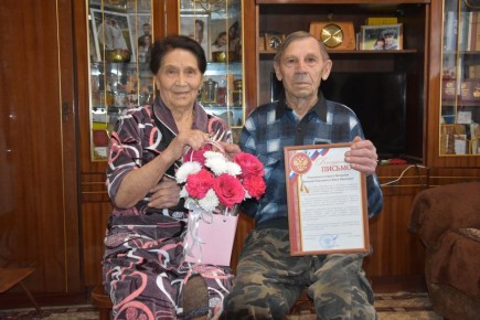 65 лет в браке: супруги из села Глубокое отметили железную свадьбу