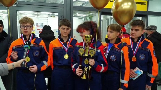 Команды из Алтайского края вошли в число сильнейших юных спасателей страны