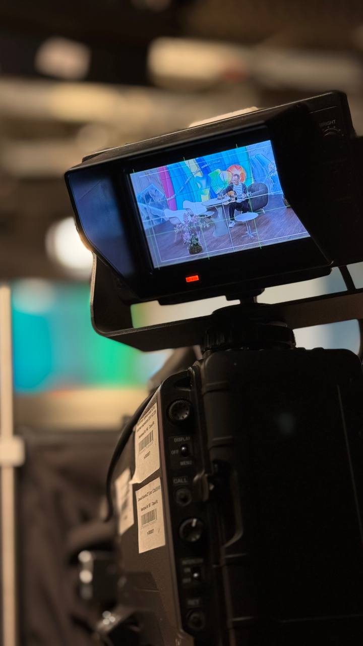 Вжух, и пролетела ещё одна неделя! В «Новом утре» она была такой Вжух, и пролетела ещё одна неделя! В «Новом утре» она была такой