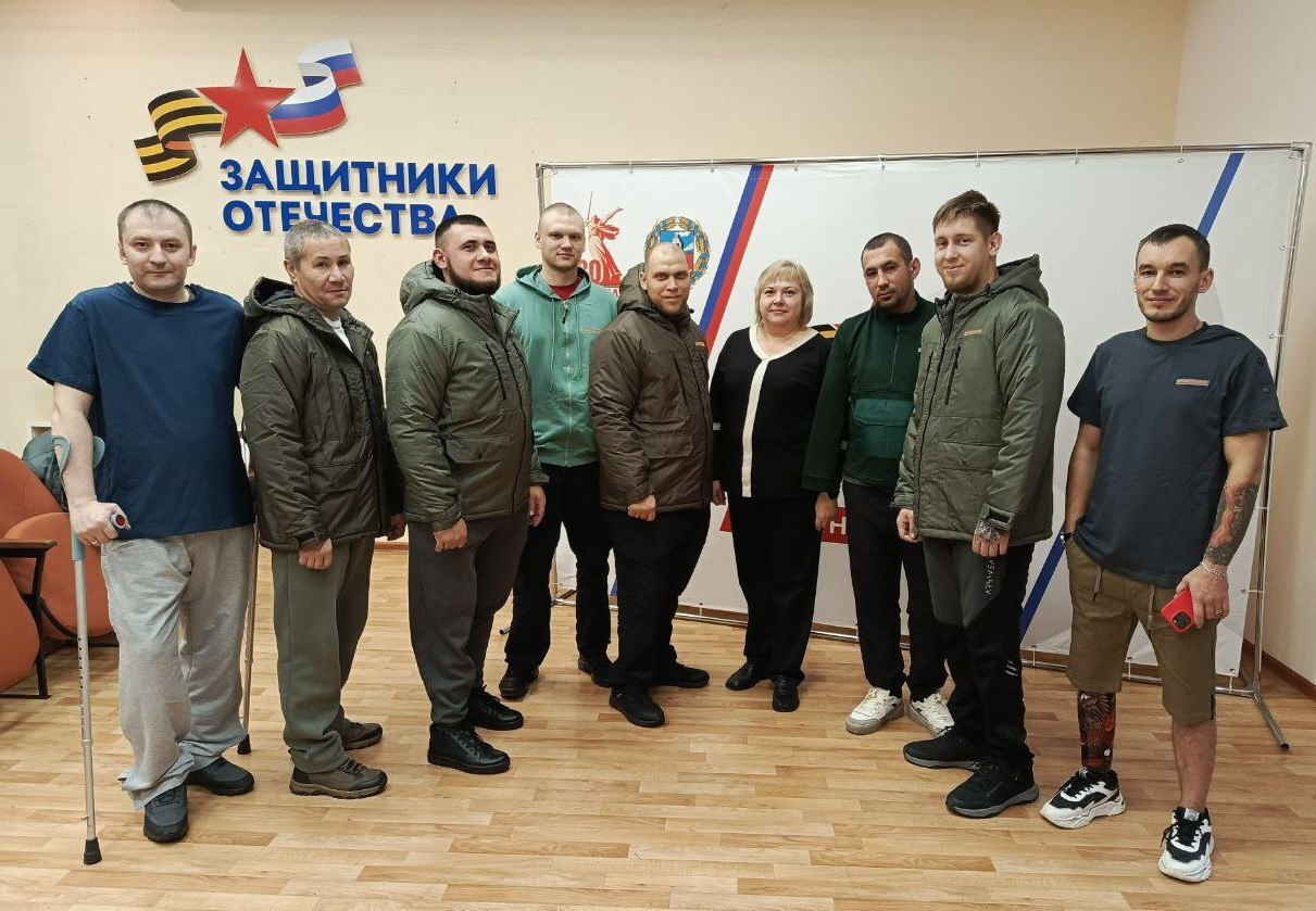 Комплекты адаптивной одежды для ветеранов СВО продолжают выдавать в Алтайском крае