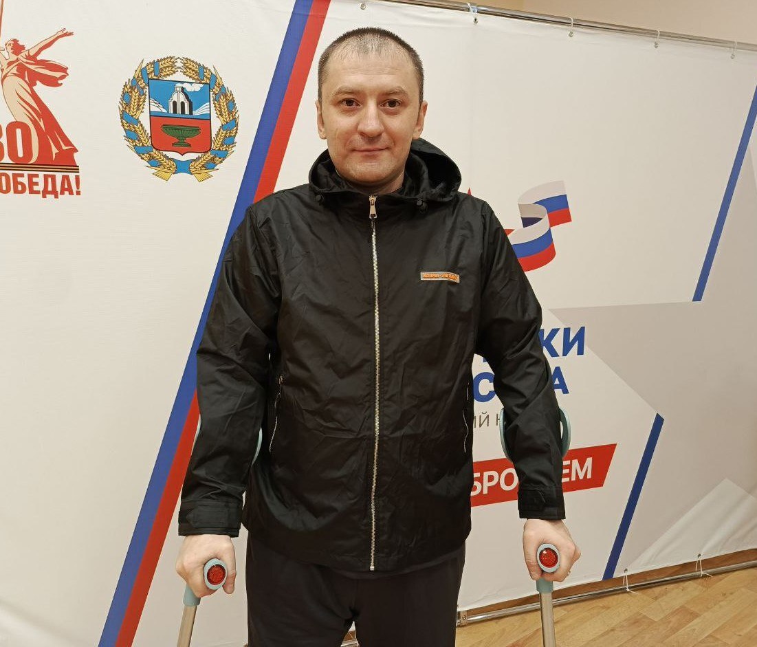 Комплекты адаптивной одежды для ветеранов СВО продолжают выдавать в Алтайском крае Комплекты адаптивной одежды для ветеранов СВО продолжают выдавать в Алтайском крае