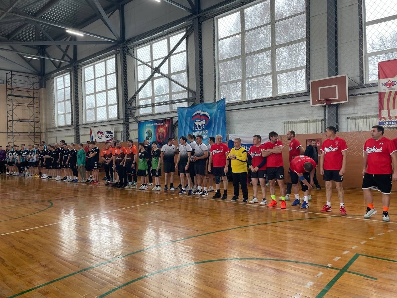 В селе Романово состоялся традиционный турнир по гандболу памяти Александра Николаевича Матвеенко