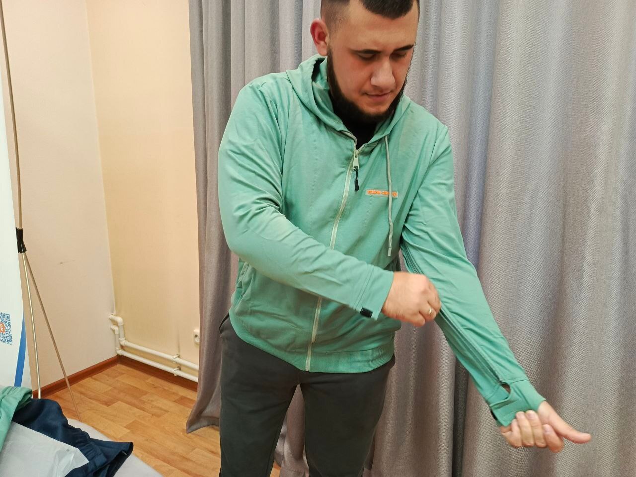 Комплекты адаптивной одежды для ветеранов СВО продолжают выдавать в Алтайском крае Комплекты адаптивной одежды для ветеранов СВО продолжают выдавать в Алтайском крае