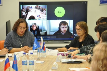 Почти 900 жителей краевой столицы Алтайского края прошли профессиональное обучение с помощью кадрового центра