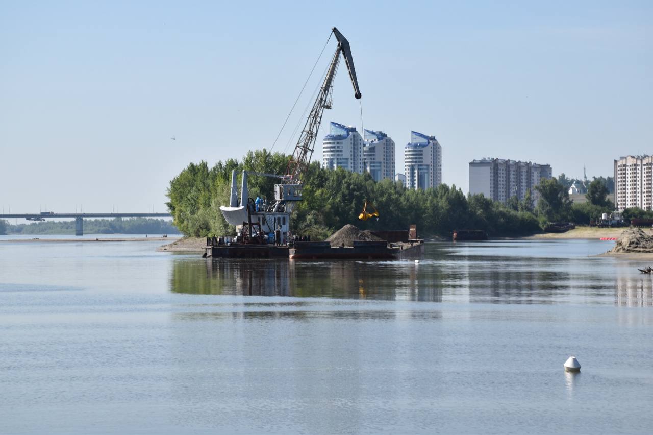 Виктор Томенко: В Алтайском крае развиваем работу водного транспорта, который Президент Владимир Путин называет одним из ключевых секторов российской экономики Виктор Томенко: В Алтайском крае развиваем работу водного транспорта, который Президент Владимир Путин называет одним из ключевых секторов российской экономики