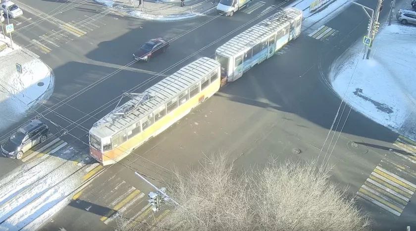 О том, как ходит сцепка трамваев от «Дома советов» до «Маяковского»