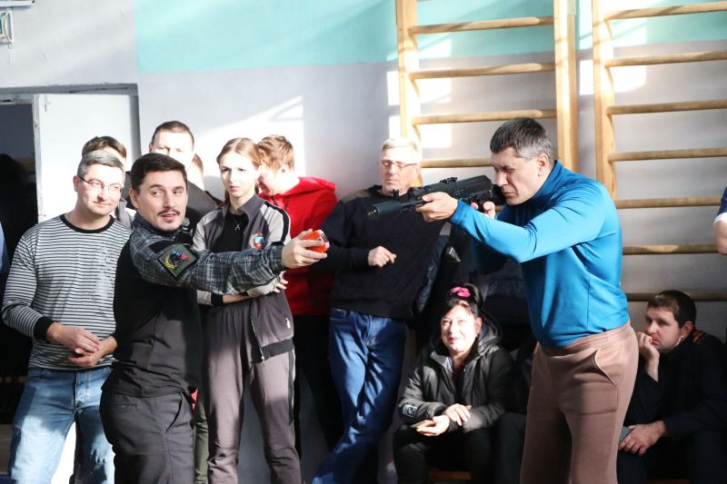 На ХХ краевой Спартакиаде госслужащих прошли соревнования по управлению дронами и армейской тактической стрельбе На ХХ краевой Спартакиаде госслужащих прошли соревнования по управлению дронами и армейской тактической стрельбе