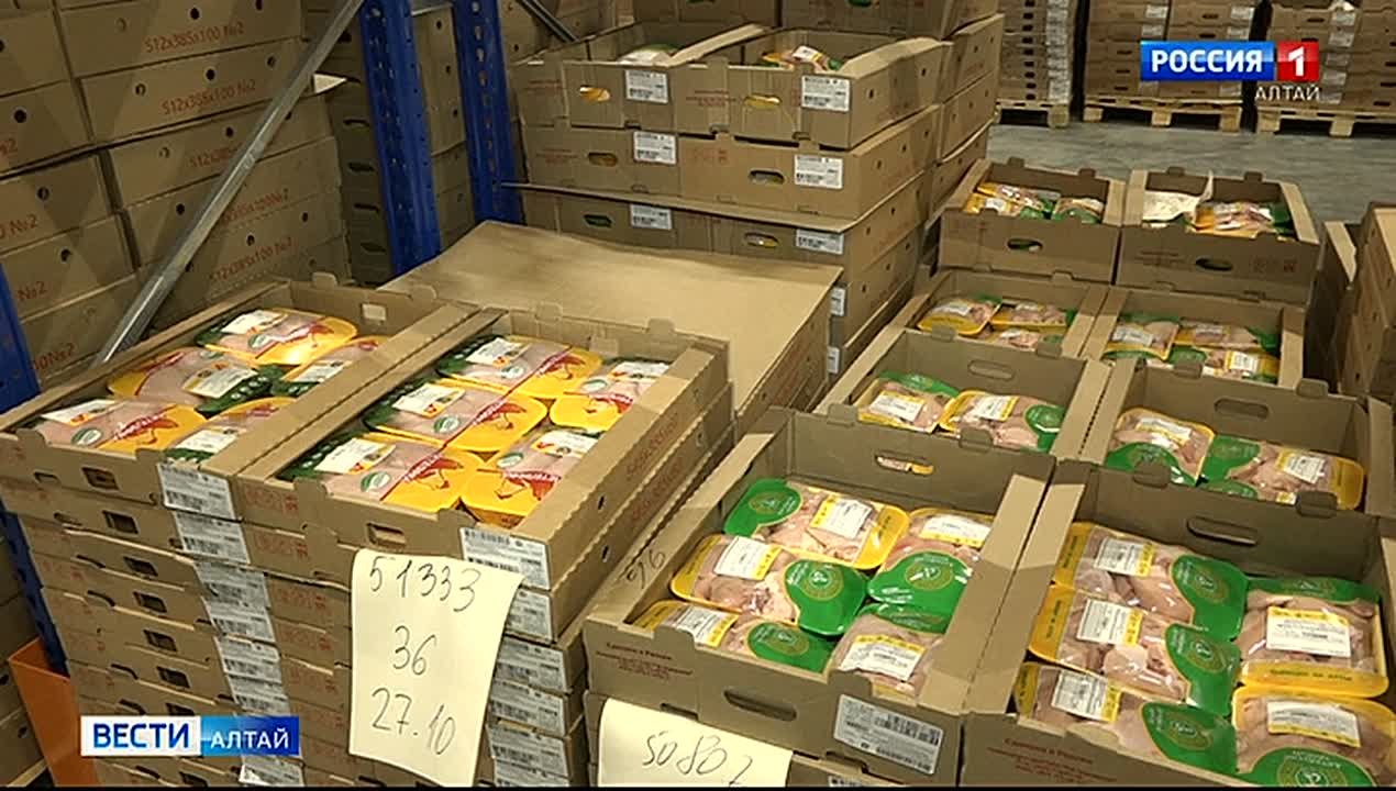 Стало известно, почему из магазинов пропала курица «Алтайского бройлера»