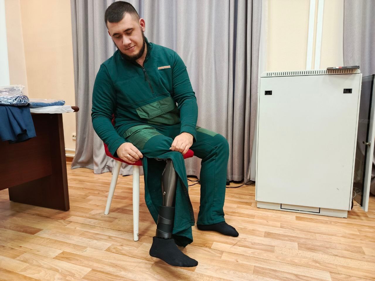 Комплекты адаптивной одежды для ветеранов СВО продолжают выдавать в Алтайском крае Комплекты адаптивной одежды для ветеранов СВО продолжают выдавать в Алтайском крае