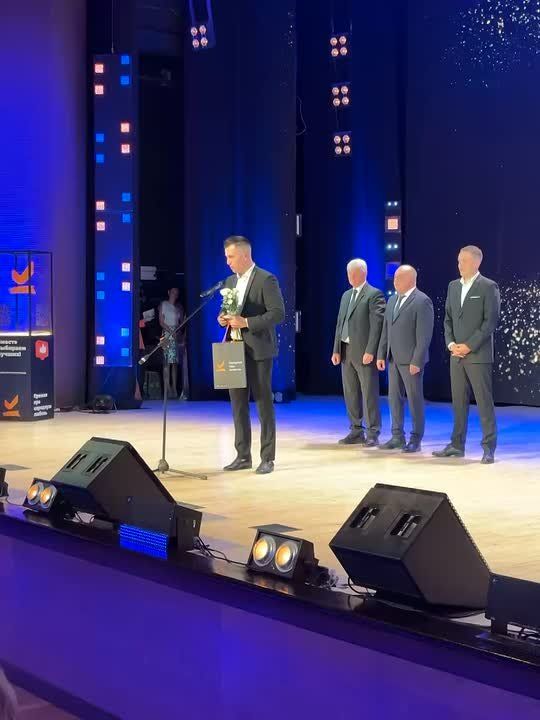 Роман Вишнёв:. "Спасибо всем, кто проголосовал за нас