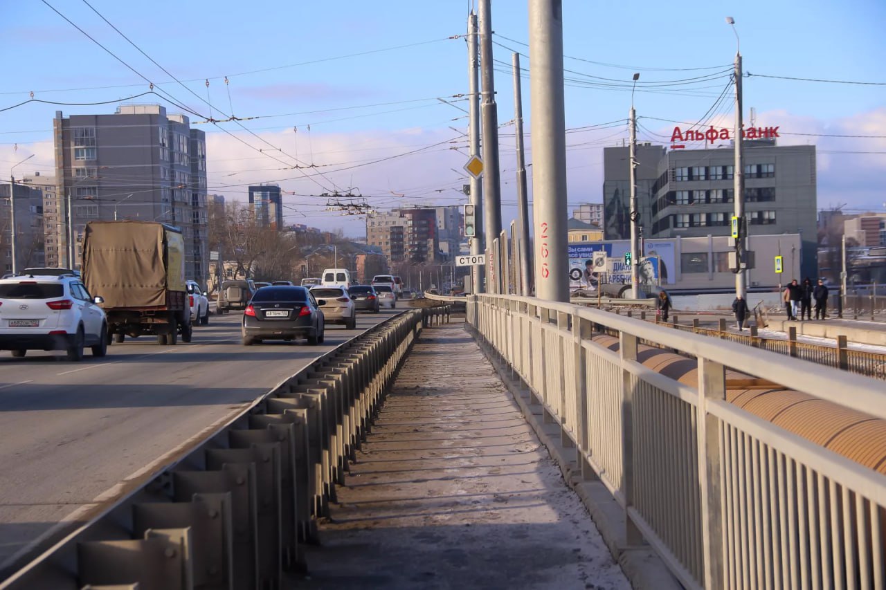 Обновленному путепроводу на проспекте Ленина исполнилось два года Обновленному путепроводу на проспекте Ленина исполнилось два года