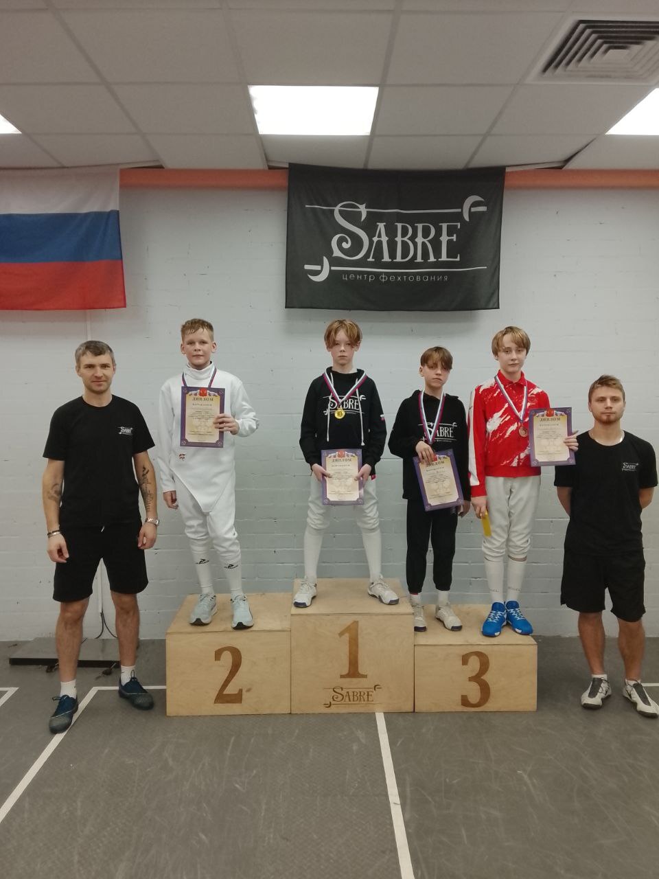 Рубцовчане стали победителями и призерами турнира по фехтованию
