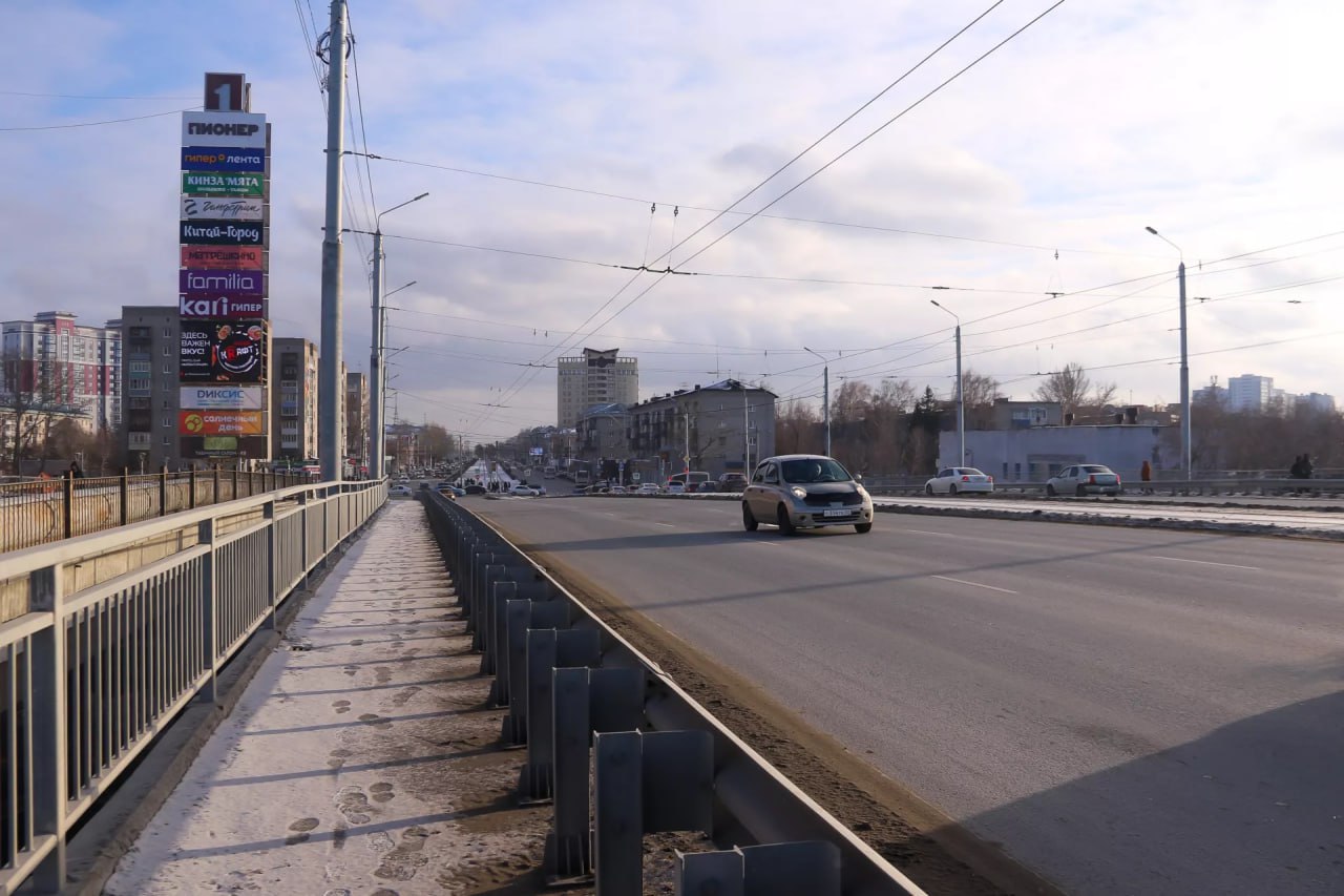 Обновленному путепроводу на проспекте Ленина исполнилось два года Обновленному путепроводу на проспекте Ленина исполнилось два года