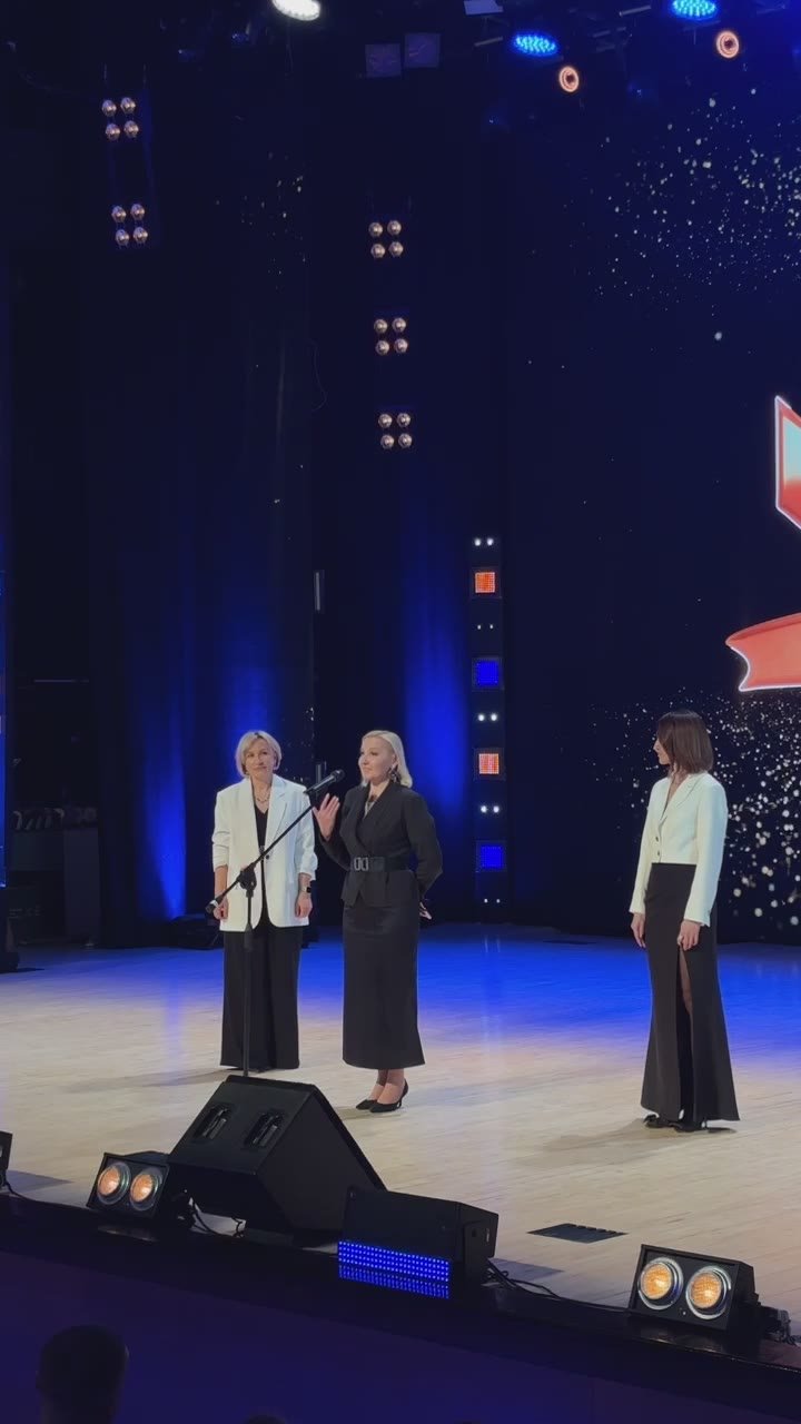 Заместитель главного редактора amic.ru Елена Лепезина: