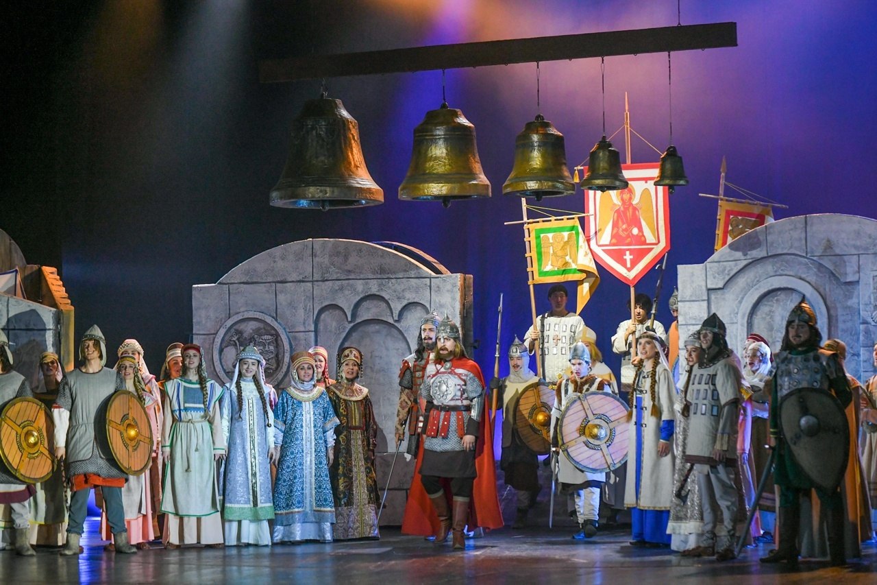 Алтайскому музыкальному театру исполнилось 66 лет Алтайскому музыкальному театру исполнилось 66 лет