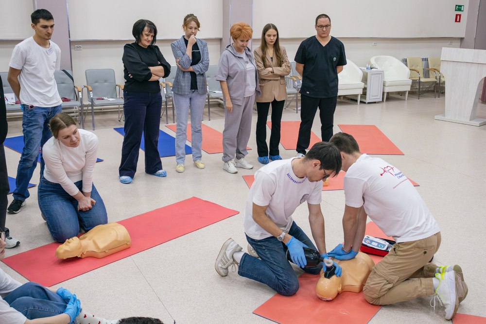 С начала года азам первой помощи обучились более 200 тысяч жителей Алтайского края С начала года азам первой помощи обучились более 200 тысяч жителей Алтайского края