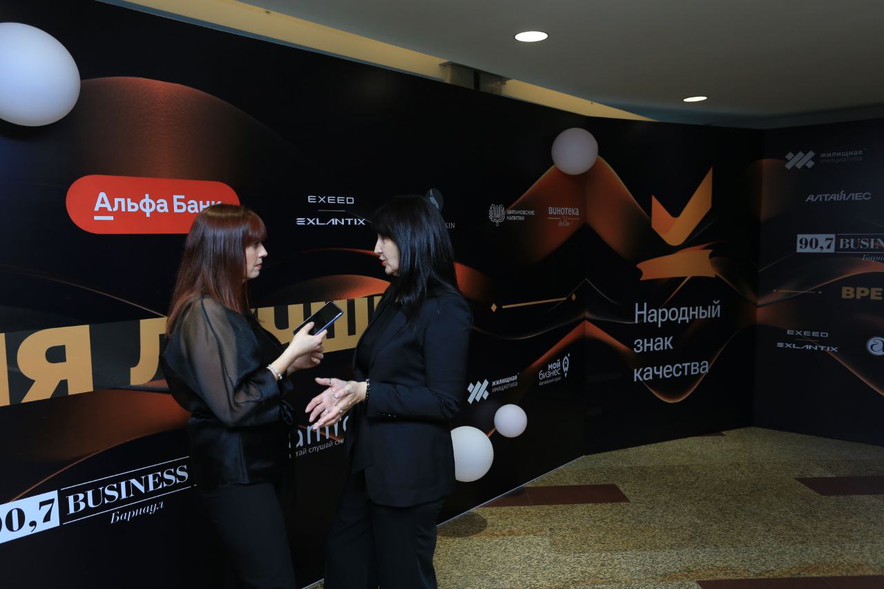 Весь вечер будем ловить гостей премии в объектив! Обязательно найдите себя в большом фотоотчете на сайте amic.ru Весь вечер будем ловить гостей премии в объектив! Обязательно найдите себя в большом фотоотчете на сайте amic.ru