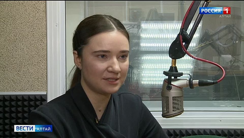 Меры поддержки молодых и студенческих семей обсудили в эфире радиошоу «Первые» на «Маяке»