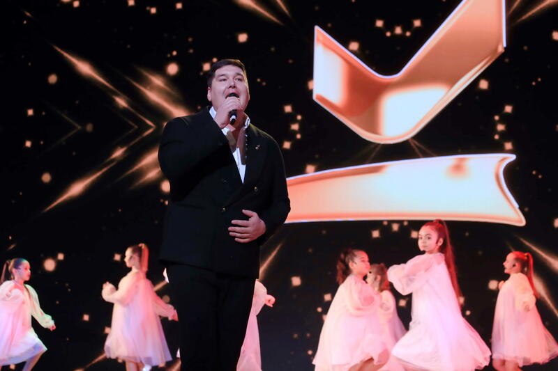 18 ноября в Барнауле состоялось событие, которого с нетерпением ждали многие, – вручение лучшим (по мнению жителей края) предприятиям Алтайского края премии "Народный знак качества" 18 ноября в Барнауле состоялось событие, которого с нетерпением ждали многие, – вручение лучшим (по мнению жителей края) предприятиям Алтайского края премии "Народный знак качества"