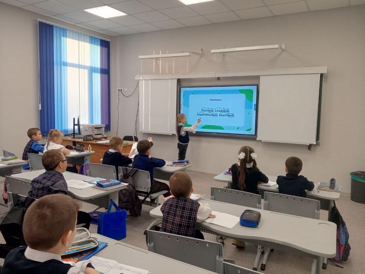 Начаты занятия в отремонтированной школе села Михайловское Начаты занятия в отремонтированной школе села Михайловское