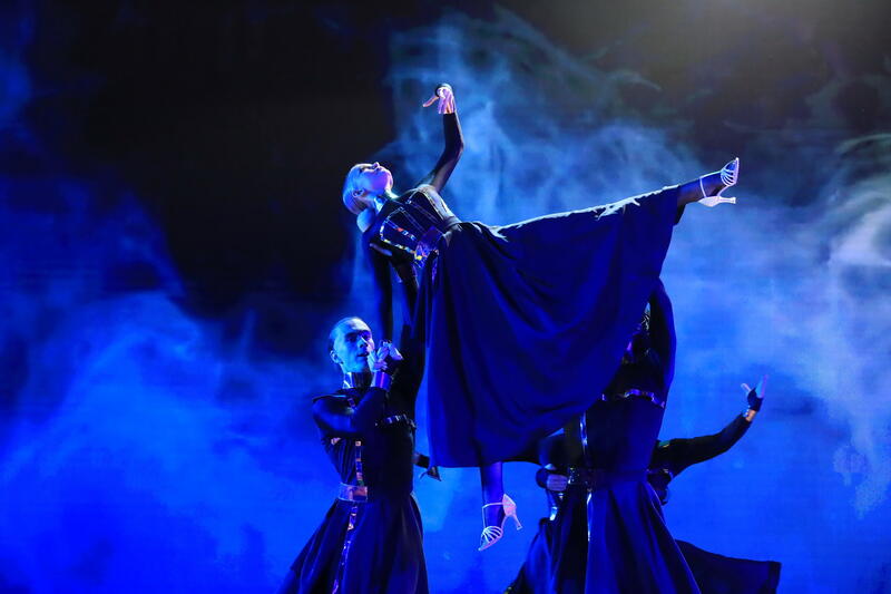 18 ноября в Барнауле состоялось событие, которого с нетерпением ждали многие, – вручение лучшим (по мнению жителей края) предприятиям Алтайского края премии "Народный знак качества" 18 ноября в Барнауле состоялось событие, которого с нетерпением ждали многие, – вручение лучшим (по мнению жителей края) предприятиям Алтайского края премии "Народный знак качества"