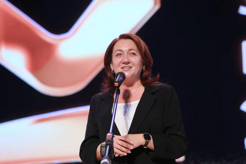 18 ноября в Барнауле состоялось событие, которого с нетерпением ждали многие, – вручение лучшим (по мнению жителей края) предприятиям Алтайского края премии "Народный знак качества" 18 ноября в Барнауле состоялось событие, которого с нетерпением ждали многие, – вручение лучшим (по мнению жителей края) предприятиям Алтайского края премии "Народный знак качества"