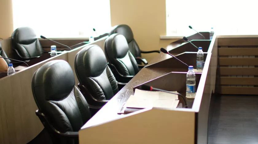 В Бийске готовятся внести в Устав города поправки о назначении мэра