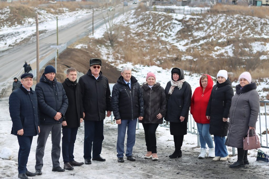 В Шелаболихе открыли новую дамбу, вновь соединившую две части райцентра